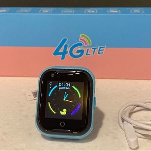 NWT Kids Smart Watch